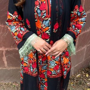 Bringing luxury to fabric, one stitch at a time💫Our embroidery isn’t mass-produced—it’s handcra (3)