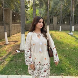 Introducing our mulmul cotton co-ord set perfect for summers. It features intricate embroidery a