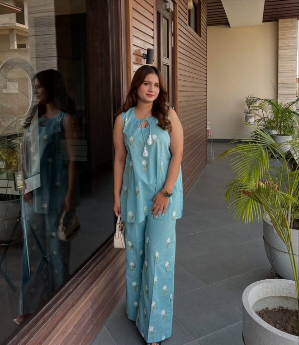 Say hello to your new floral obsession!Introducing our Pinterest-perfect cord set which is all a (1) Say hello to your new floral obsession!Introducing our Pinterest-perfect cord set which is all a (1)