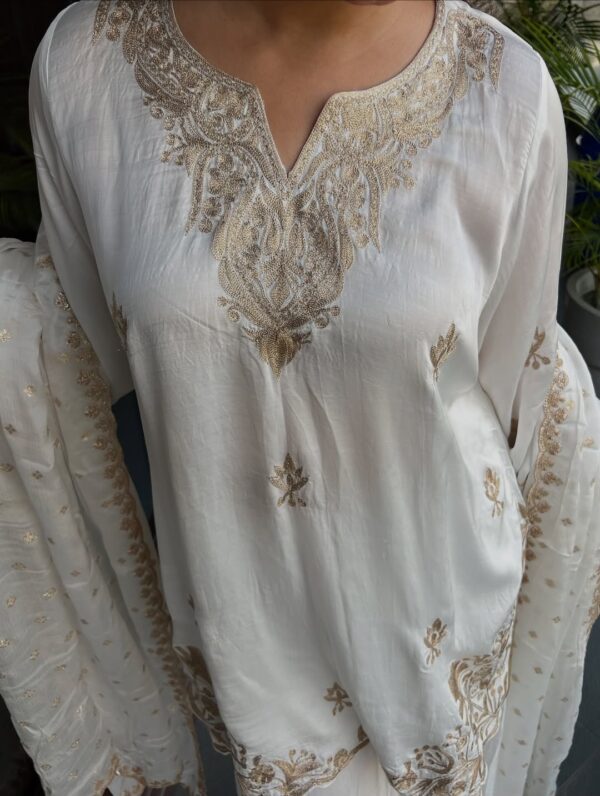 ✨ Tilla Embroidery Suit ✨✔ Crafted by skilled artisans✔ Intricate metallic threadwork (Tilla) on (4) ✨ Tilla Embroidery Suit ✨✔ Crafted by skilled artisans✔ Intricate metallic threadwork (Tilla) on (4)